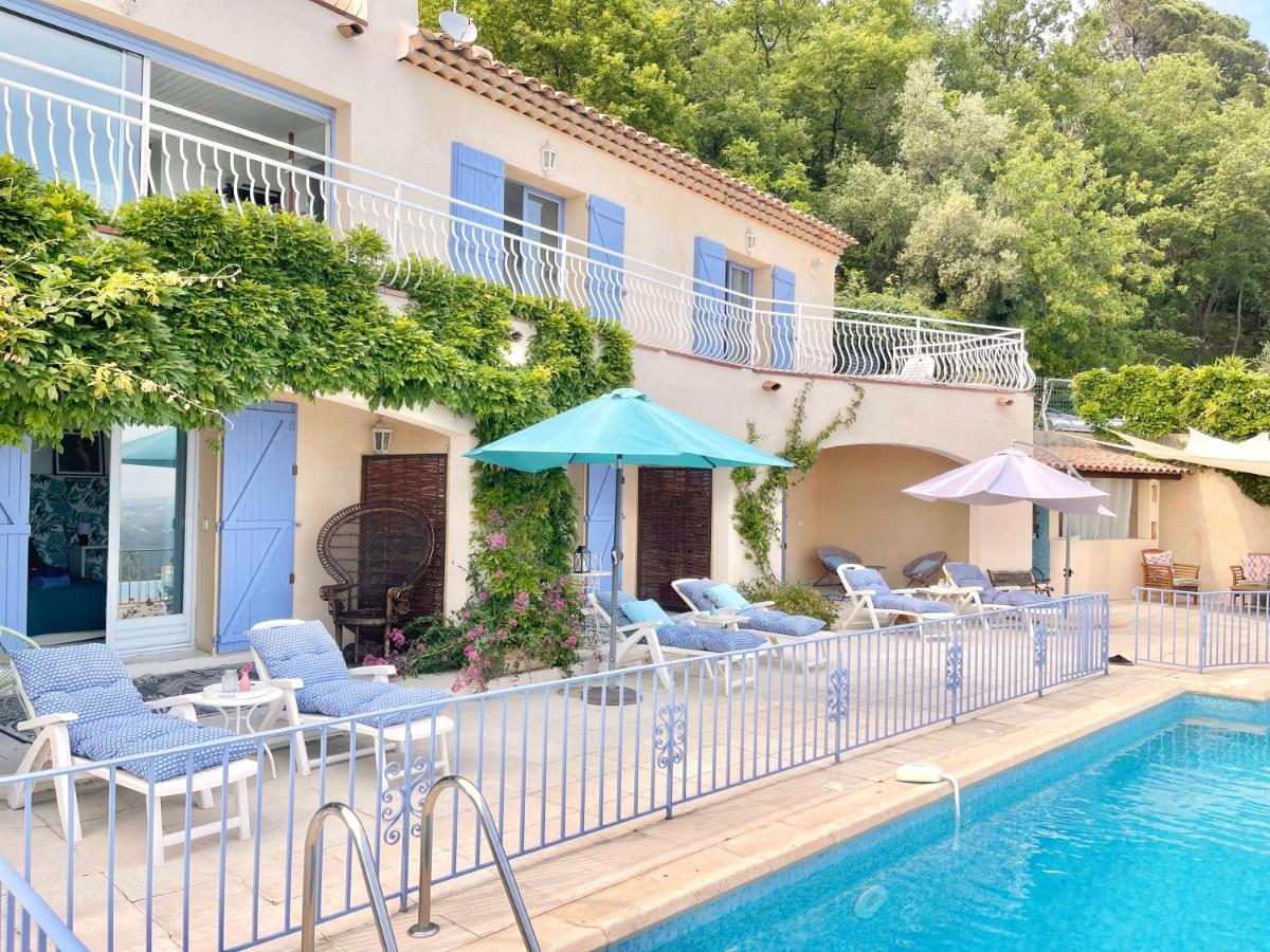 Les Volets Bleus Hotel Speracedes Exterior photo